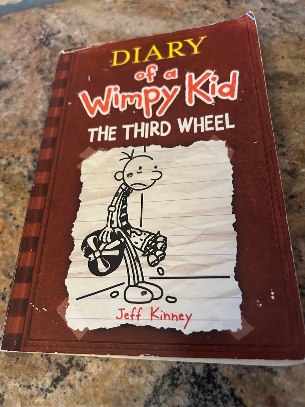 Diary of a Wimpy Kid: The Third Wheel - Red Kids Book by